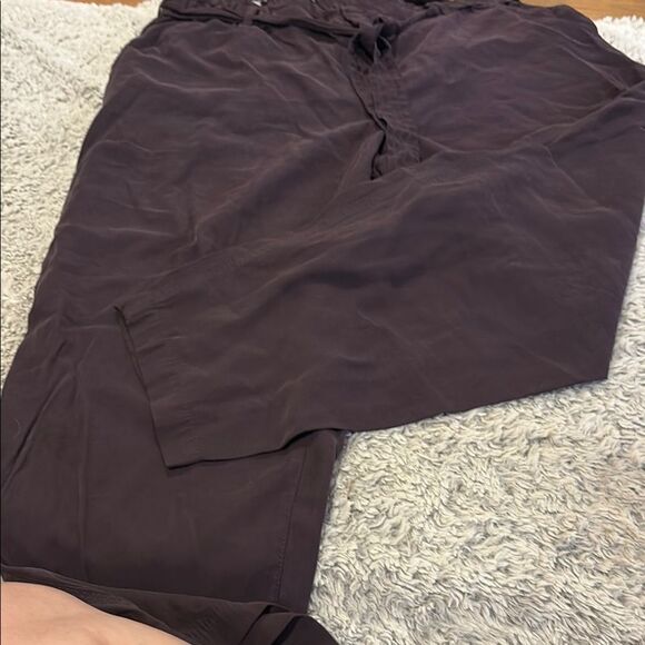 Old Navy  Wide Leg Pants plum color - Picture 3 of 6